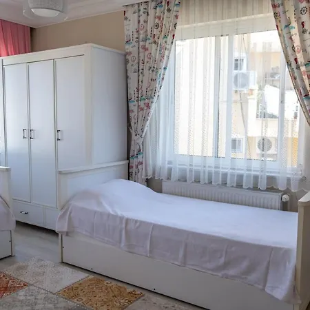 شقة Sun-Drenched And Bright House With Backyard In Marmaris مرمريس